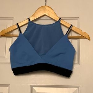 Alo yoga/sports bra